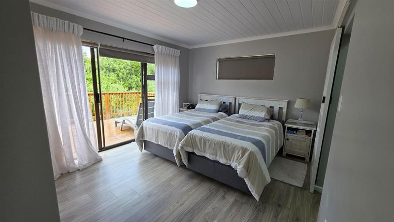 3 Bedroom Property for Sale in Dwarswegstrand Western Cape